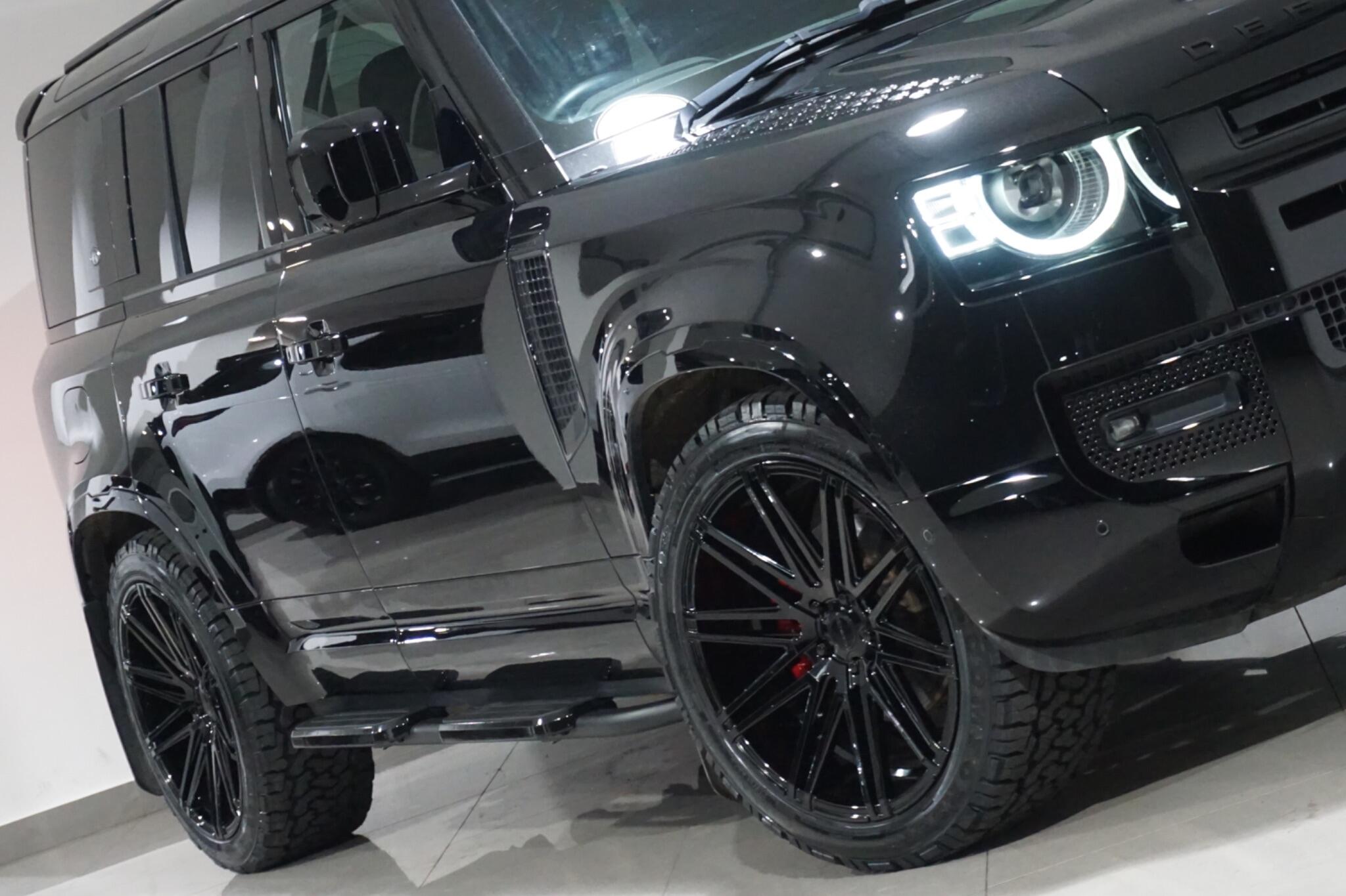 Land Rover Defender 110 3.0 D250 MHEV XS Edition SUV 5dr Diesel Auto 4WD Euro 6 (s/s) (250 ps)